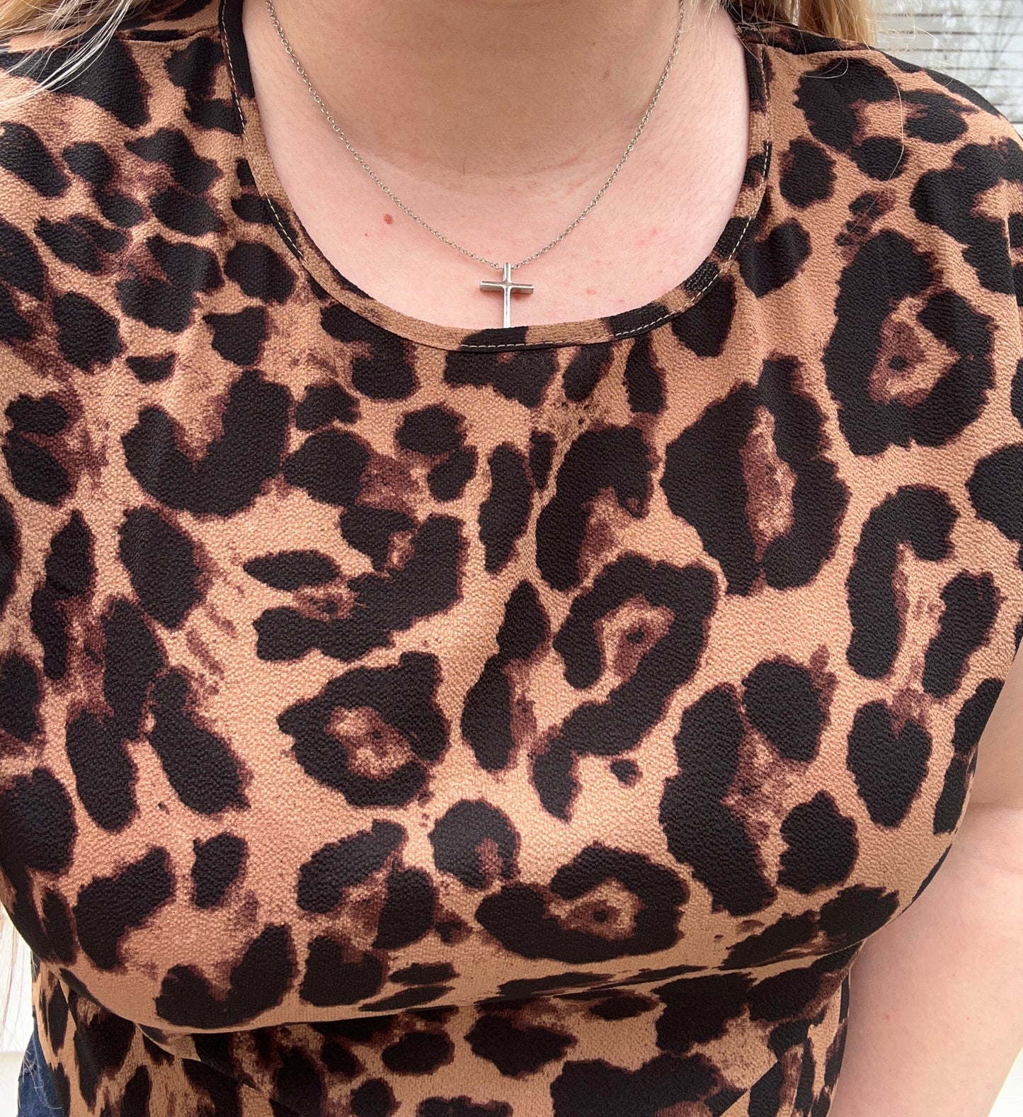 Leopard Cuff Sleeve Crew Neck Top